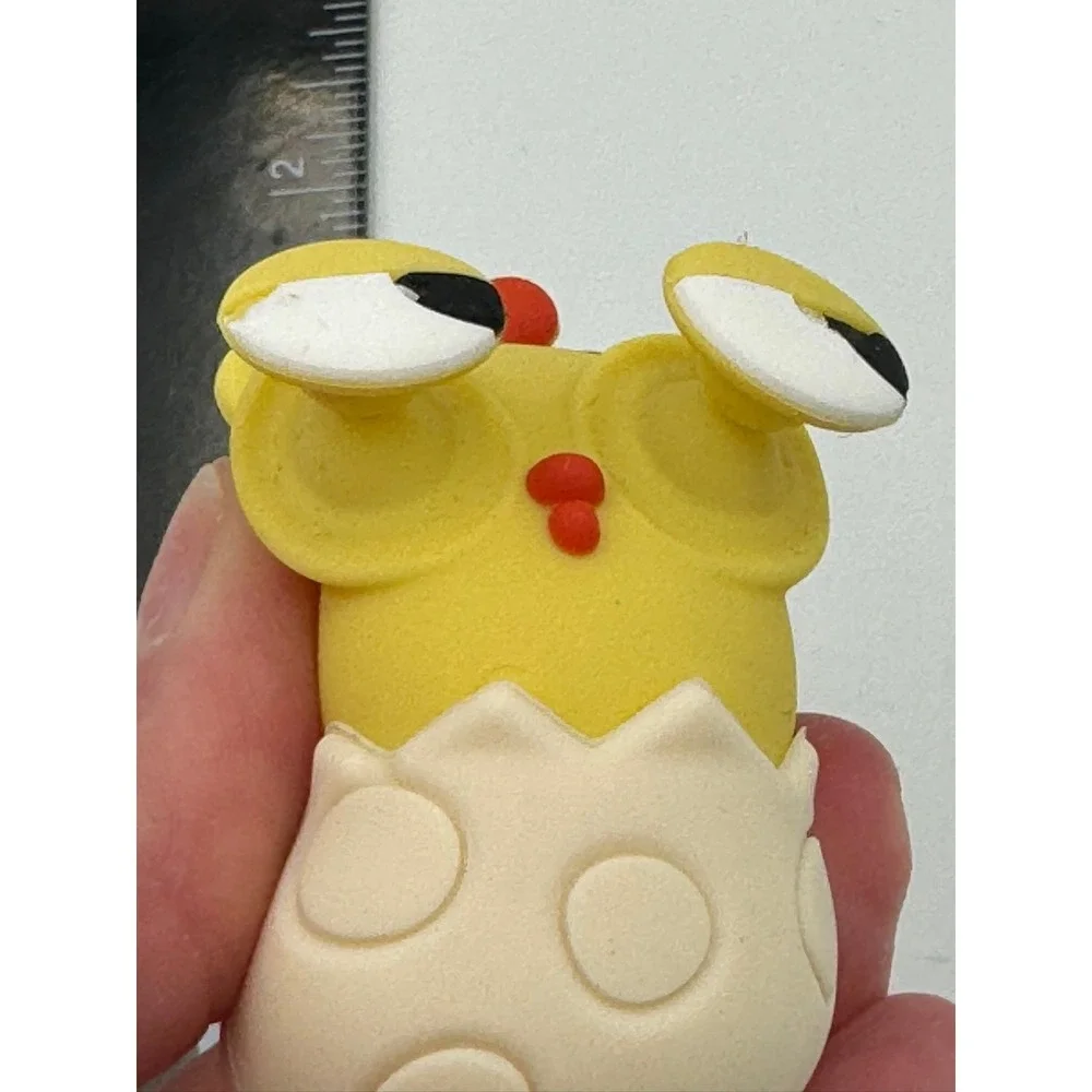 Kawaii Yellow Hatching Chick‎ Squeeze Pop Eye Keychain Gold Tone Bag Charm